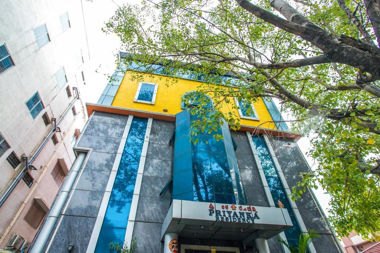 Priyanka Residency Hotel Bangalore Exterior photo