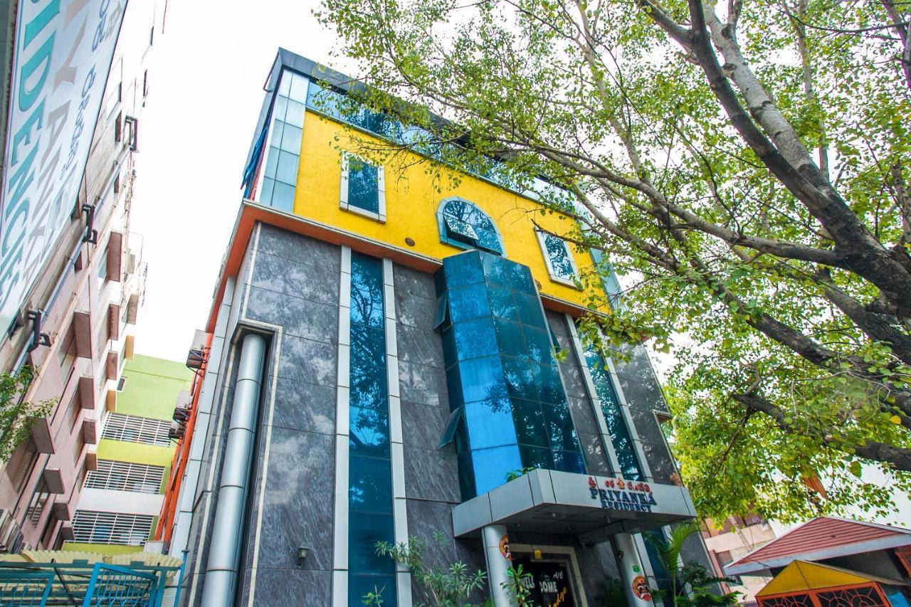 Priyanka Residency Hotel Bangalore Exterior photo