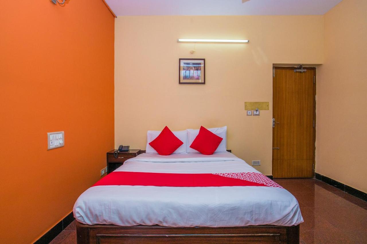 Priyanka Residency Hotel Bangalore Exterior photo